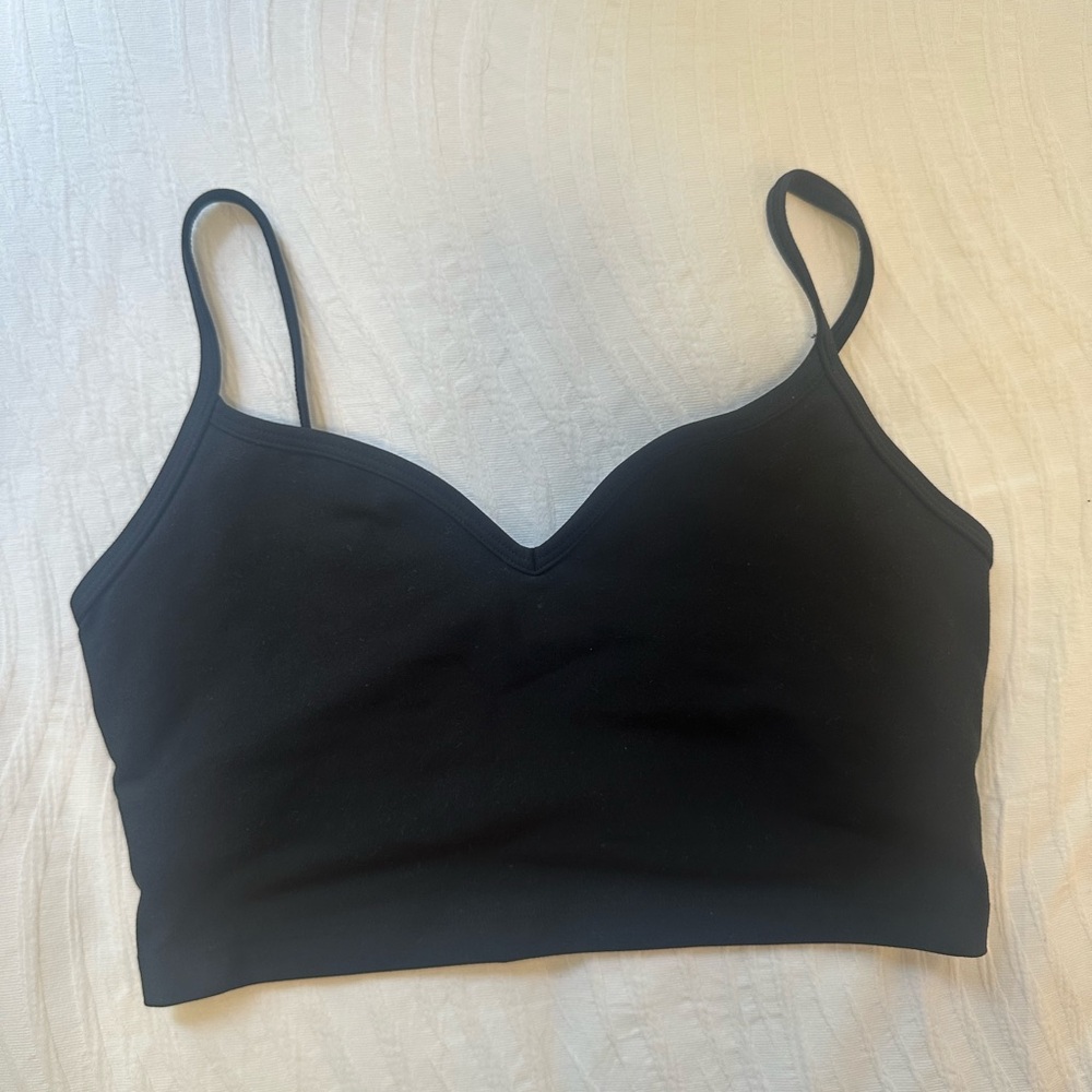 Bandier sports top